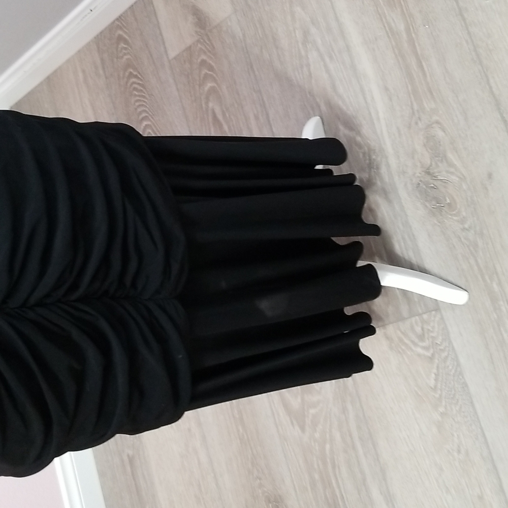 Laundry Evening Dress - Picture 10 of 11